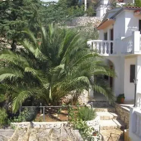 Carmen Mit Blick Auf Wasser By Interhome * Vinišće